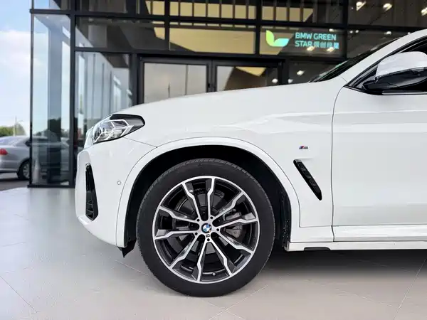 BMW X4 2024