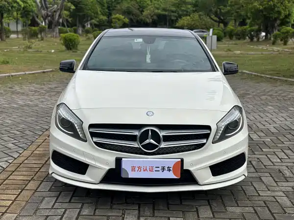 Mercedes-Benz A-Class 2015