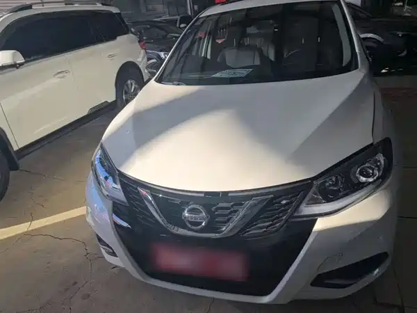 Nissan Tiida 2024