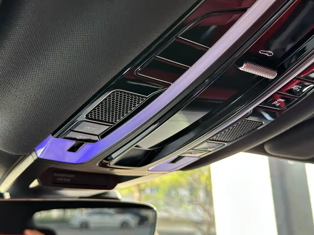 Porsche Cayenne 2023 — фото 13