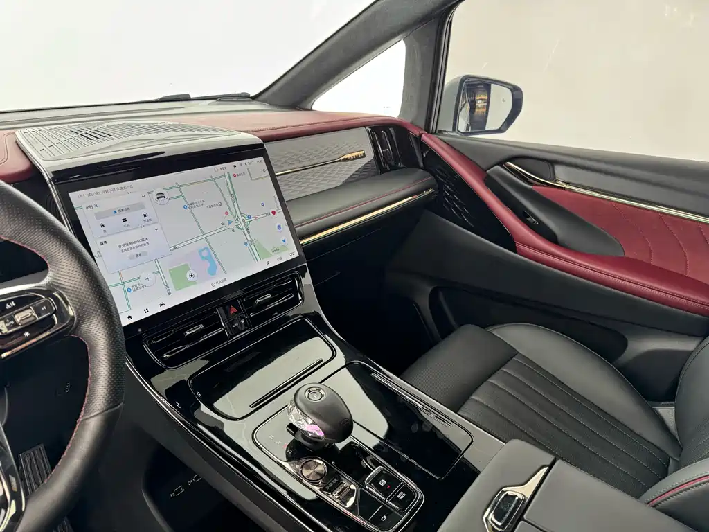GAC Motor Trumpchi M8 2023