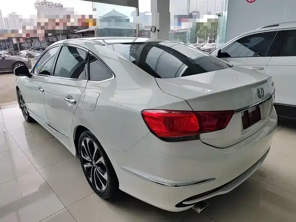 Honda Spirior 2015