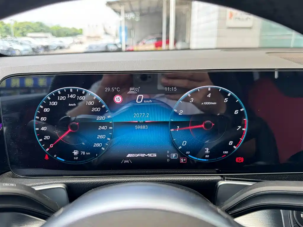 Mercedes-Benz GLB AMG 2022 — фото 16
