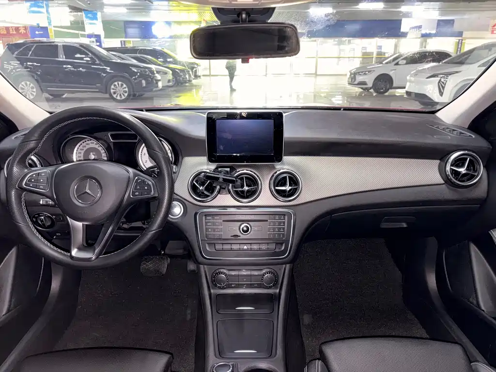 Mercedes-Benz GLA 2016 — фото 8