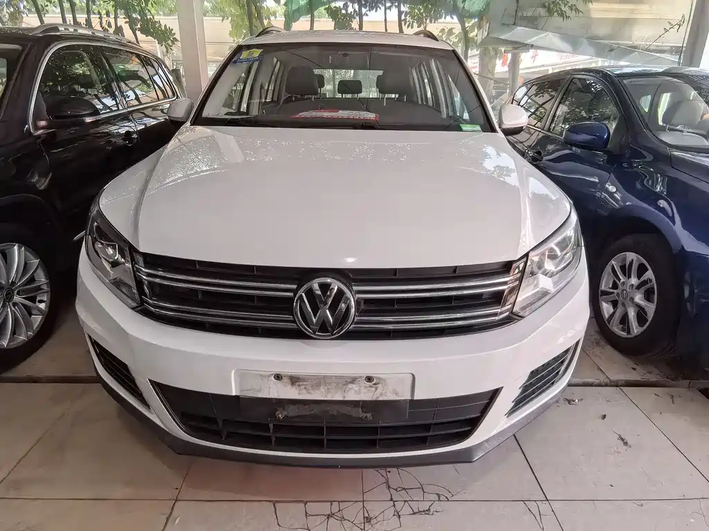 Volkswagen Tiguan 2017 — фото 2