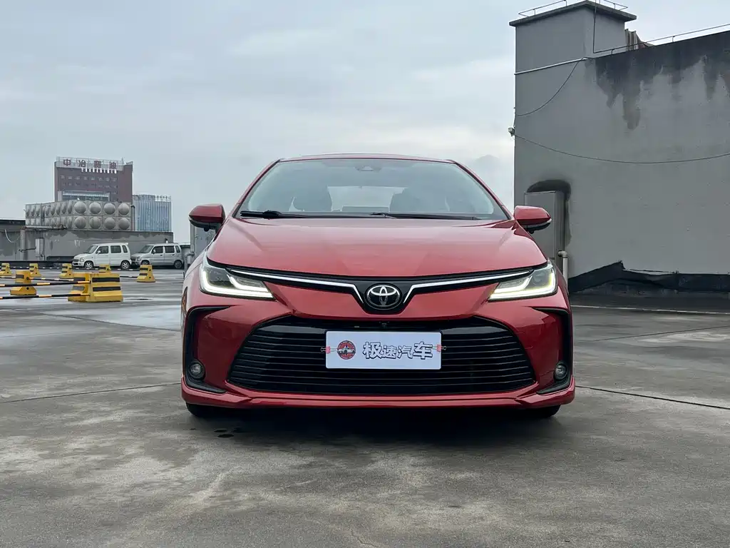 Toyota Corolla 2019 — фото 2