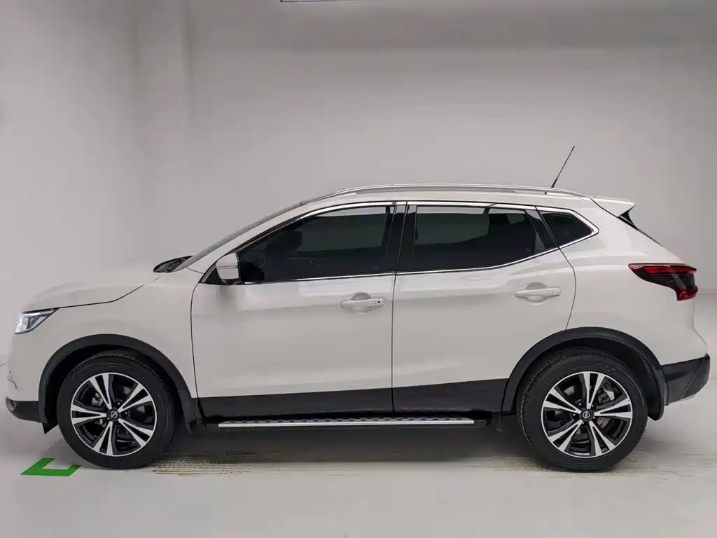 Nissan Qashqai 2023 — фото 9
