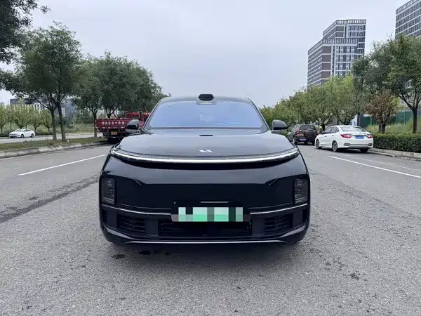 Li Auto L8 2024