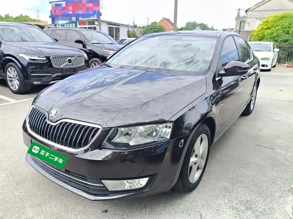 Skoda Octavia 2015 — фото 1
