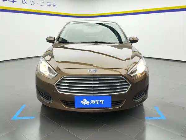 Ford Escort 2018
