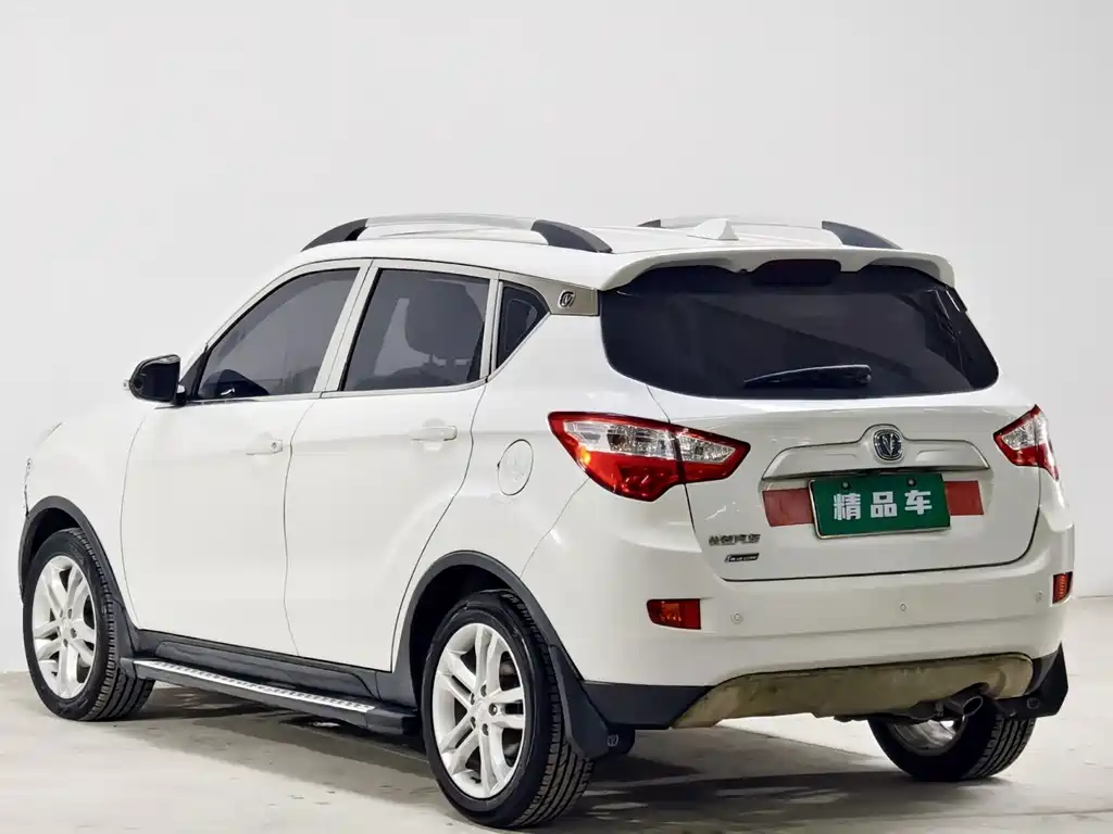 Changan CS35 2016 — фото 6