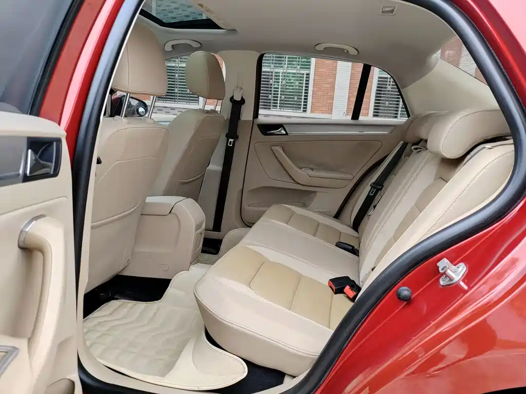 Volkswagen Bora 2015