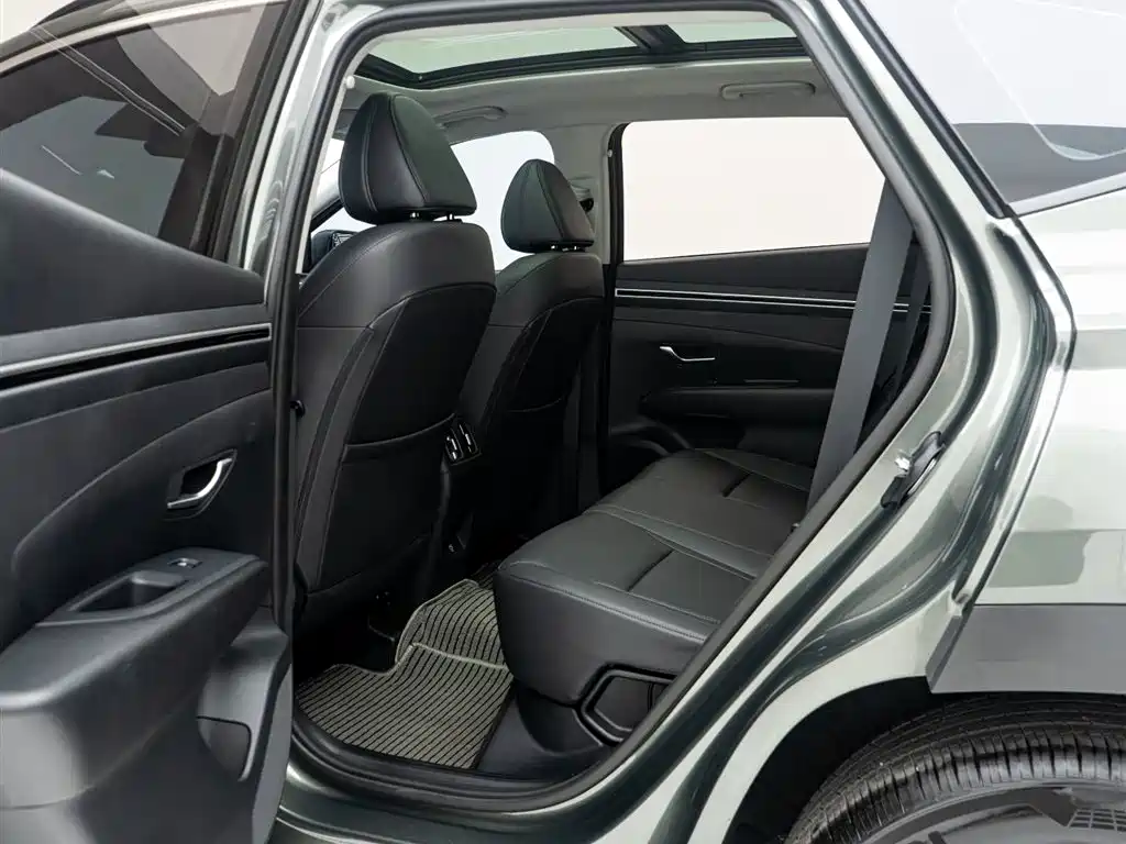 Hyundai Tucson 2024 — фото 14