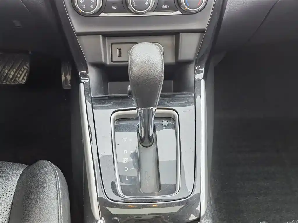 Nissan Sylphy 2020 — фото 13