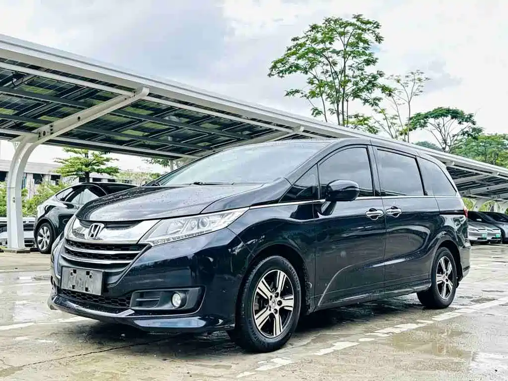 Honda Odyssey 2016 — фото 4