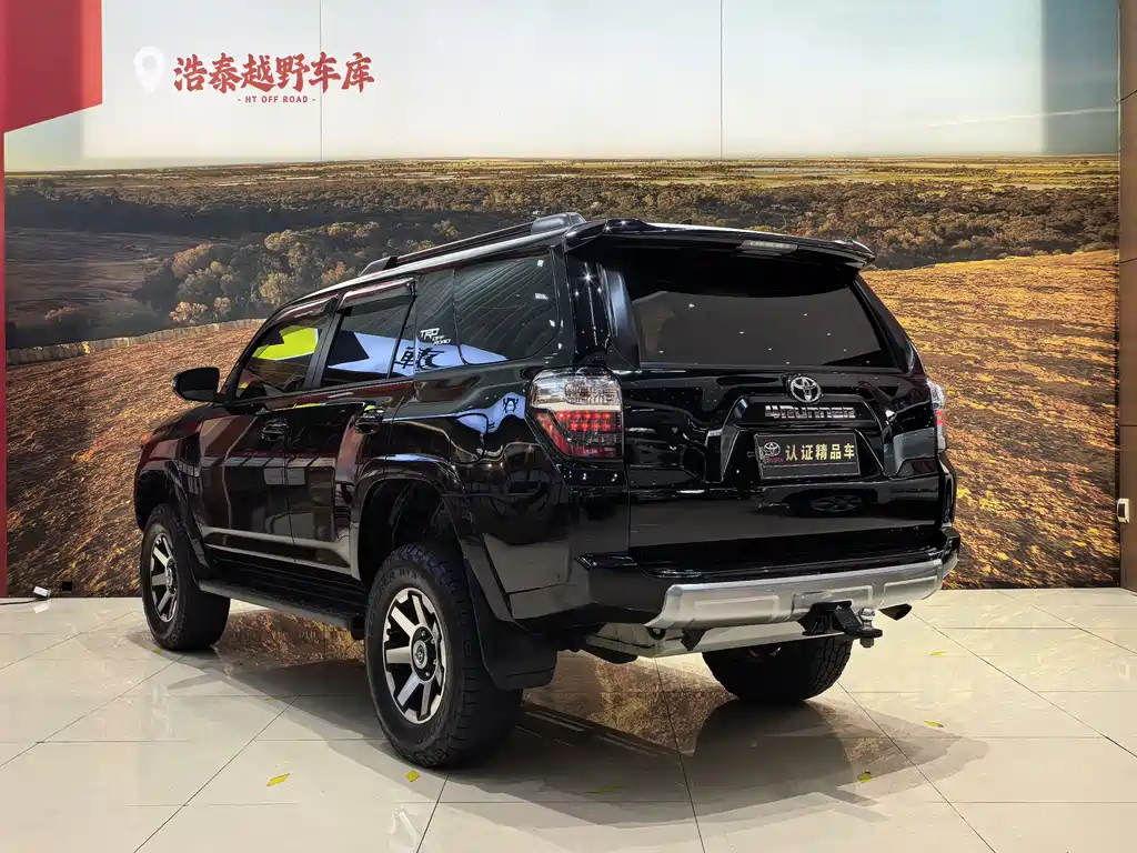 Toyota Prado 2019 — фото 6