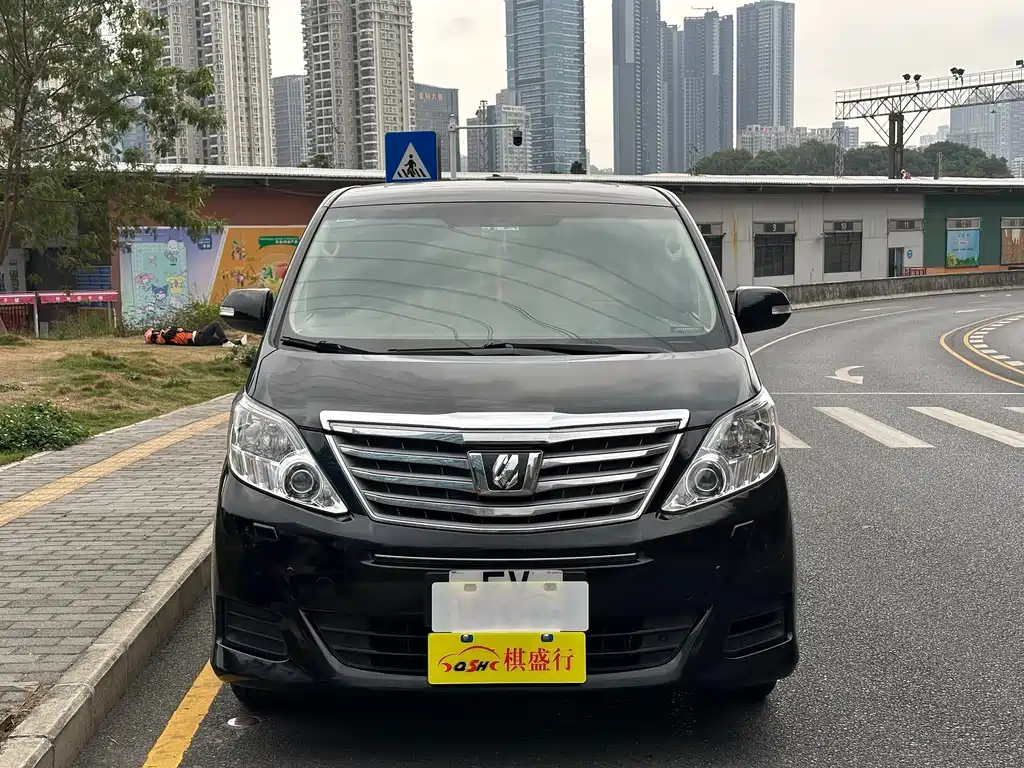 Toyota Alphard 2015 — фото 2