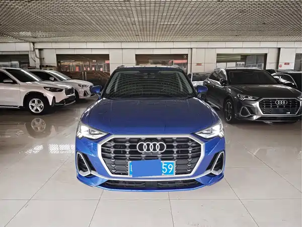 Audi Q3 2021