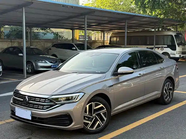 Volkswagen Sagitar 2024
