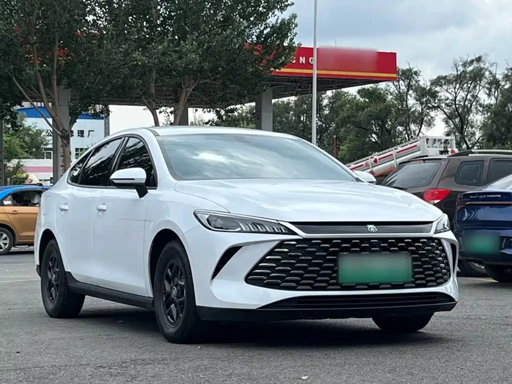 BYD Qin PLUS 2025 — фото 10
