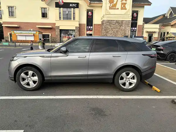 Land Rover Range Rover Velar 2021