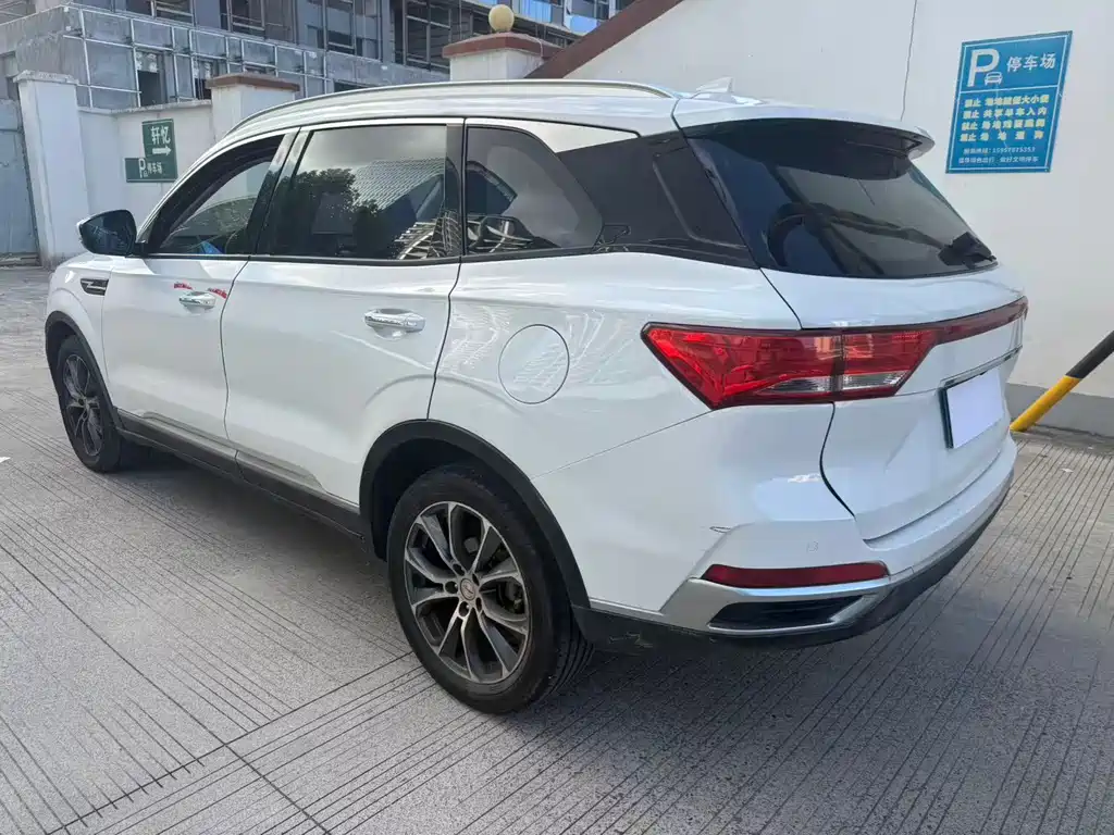 Zotye T500 2018 — фото 12