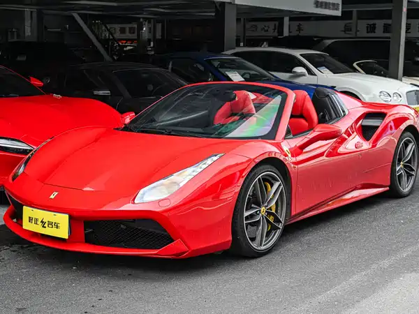 Ferrari 488 2019
