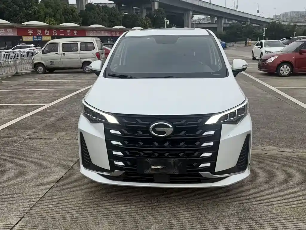 GAC Motor Trumpchi M6 2022 — фото 2