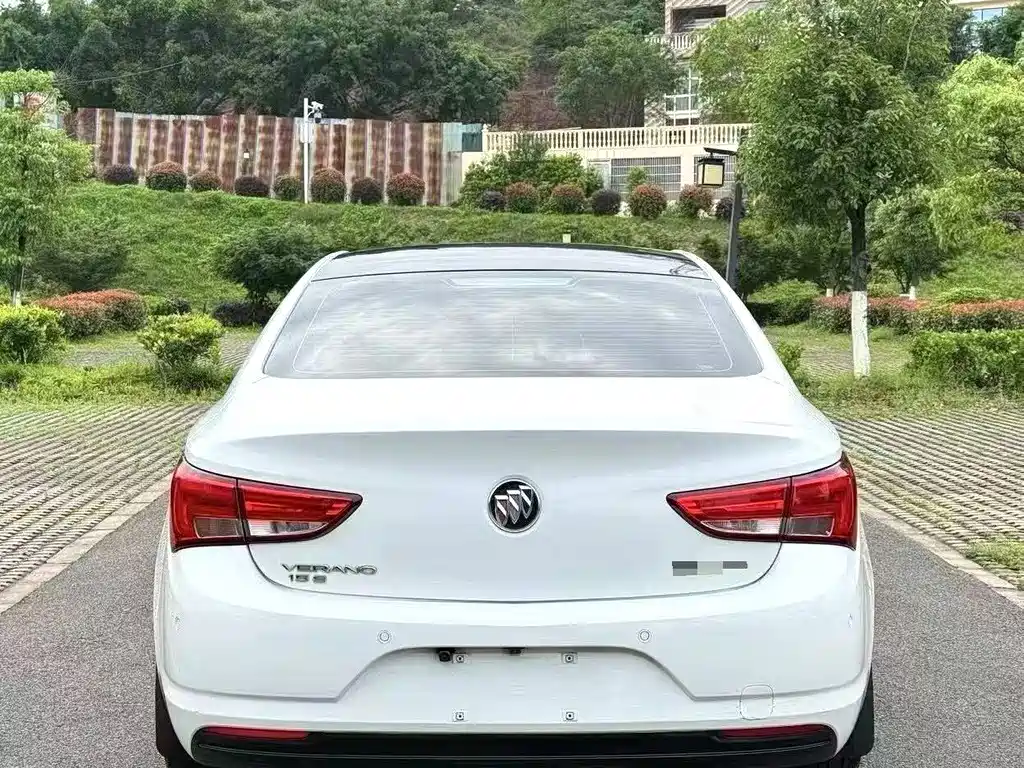 Buick Verano 2019 — фото 8