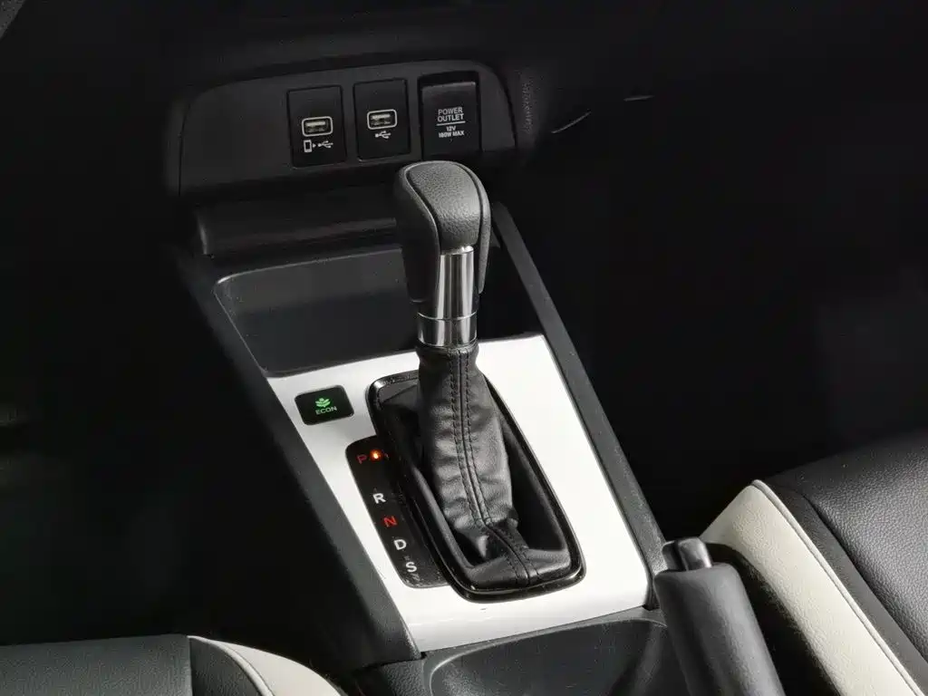 Honda Fit 2023 — фото 13