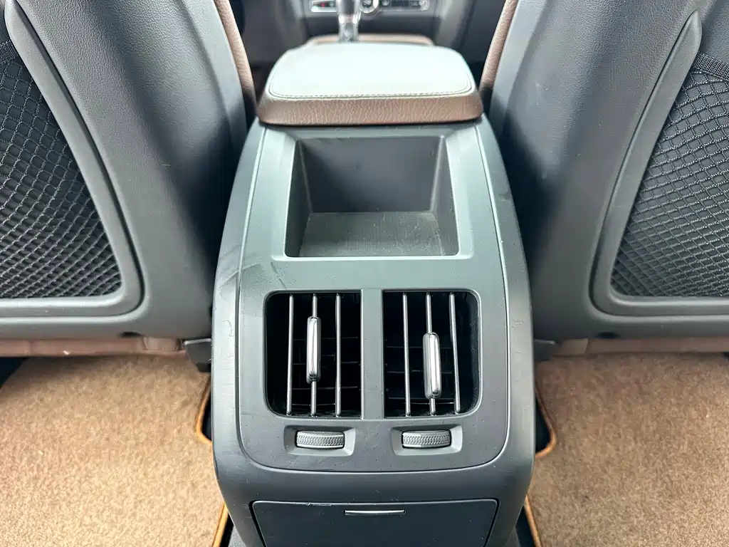 Volvo S90 2018 — фото 12