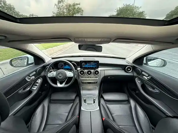 Mercedes-Benz C-Class 2021