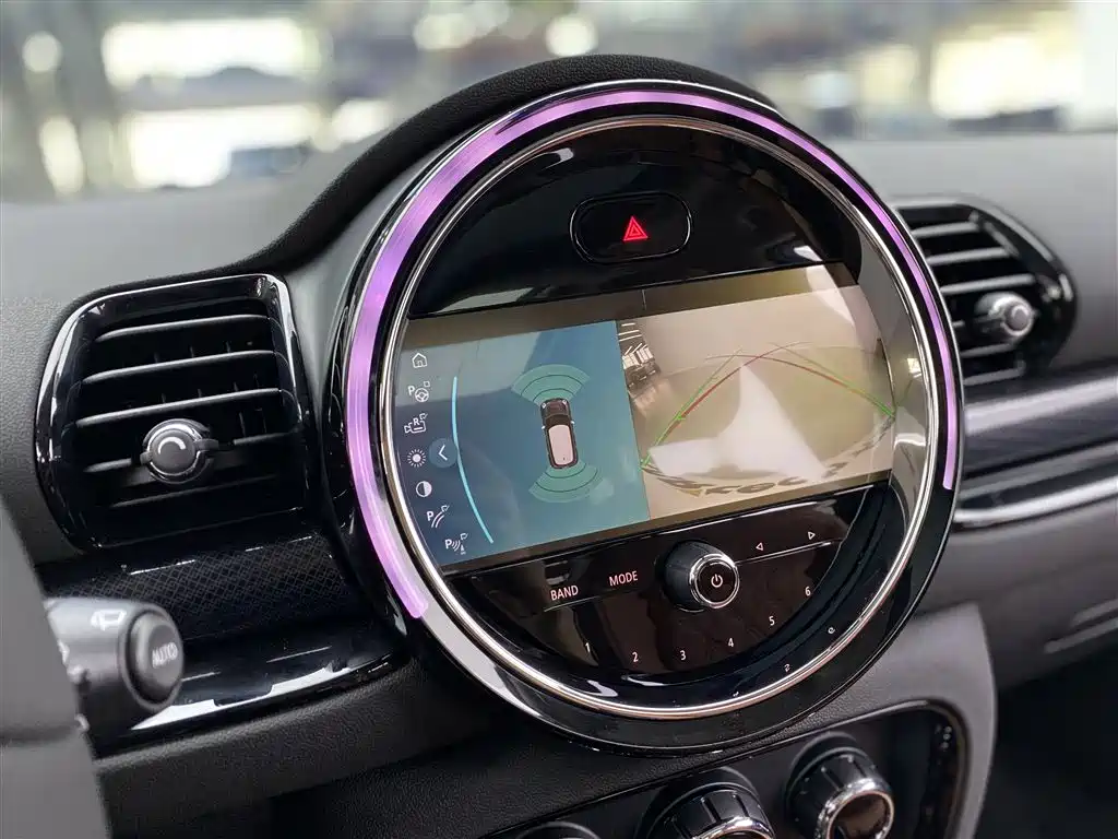 MINI Clubman 2023 — фото 19