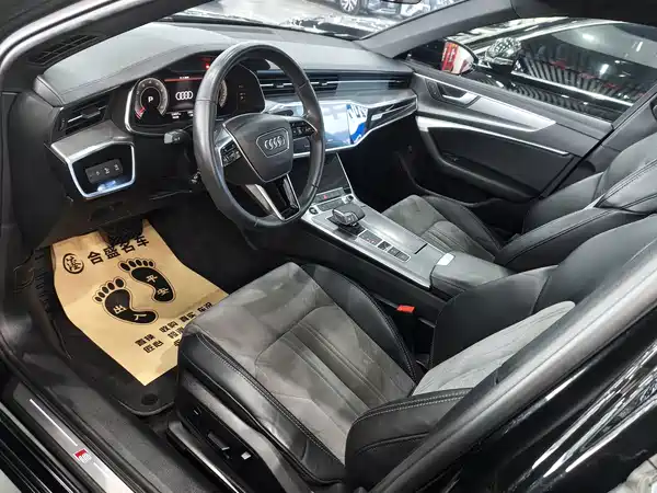 Audi A6L 2021