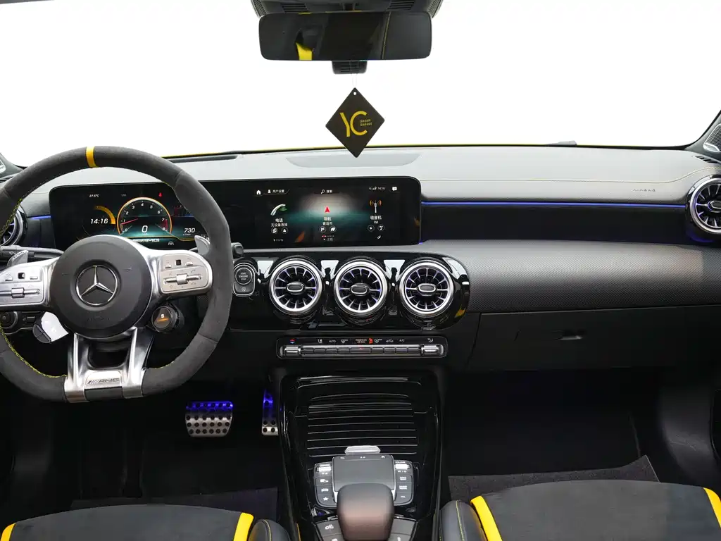 Mercedes-Benz CLA AMG 2022 — фото 10