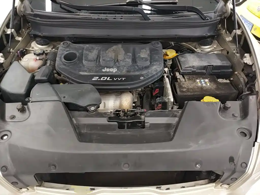 Jeep Cherokee 2016 — фото 20