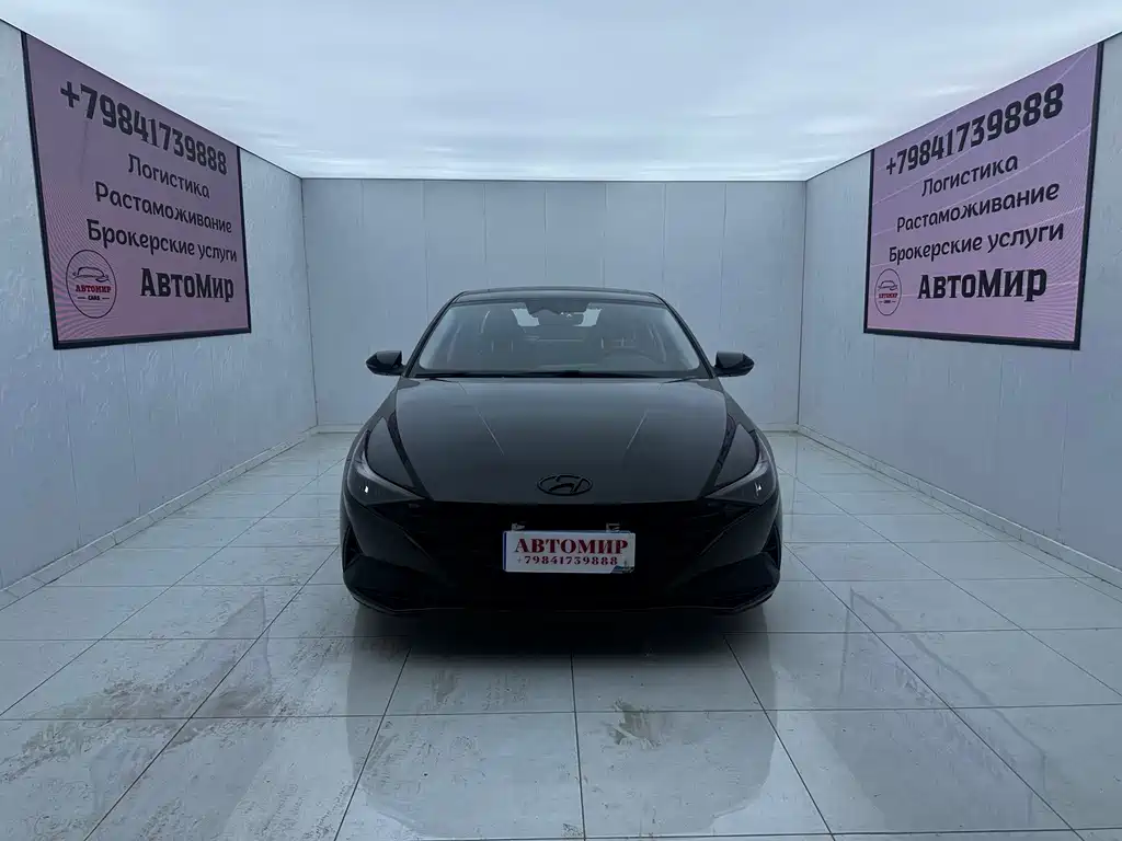 Hyundai Elantra 2022