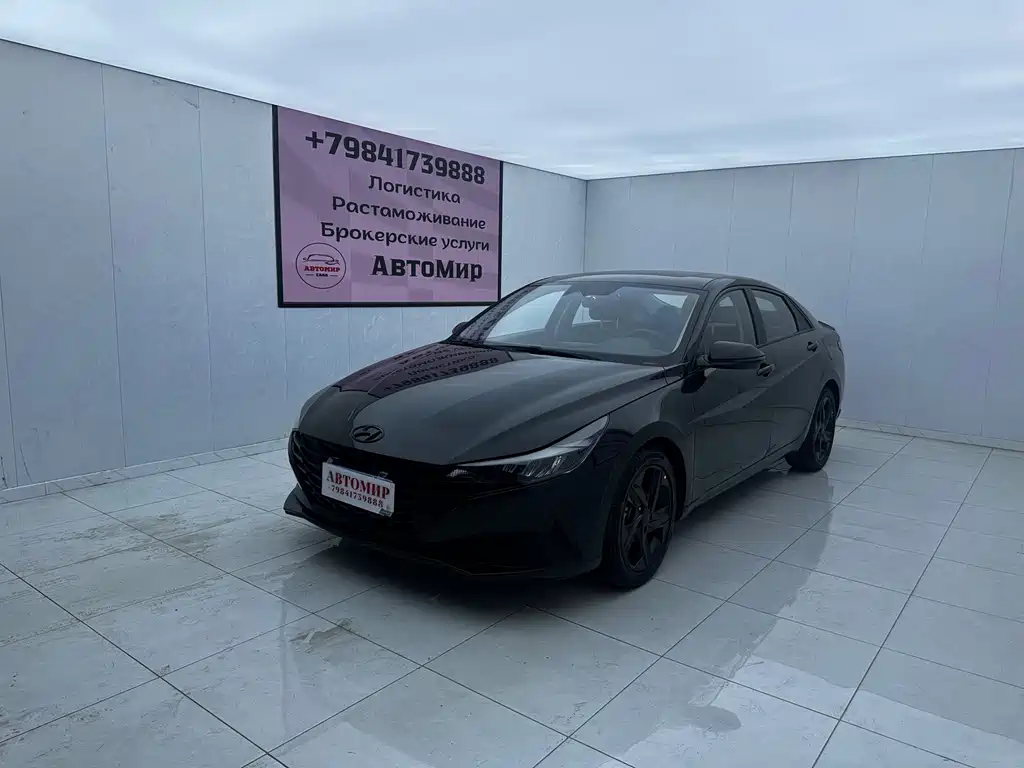 Hyundai Elantra 2022