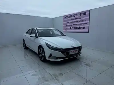 Hyundai Elantra 2023
