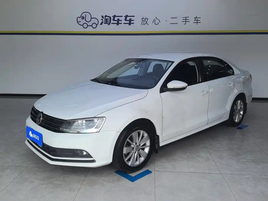 Volkswagen Sagitar 2015