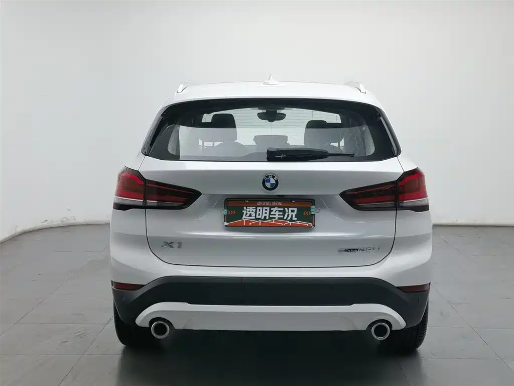 BMW X1 2021 — фото 4