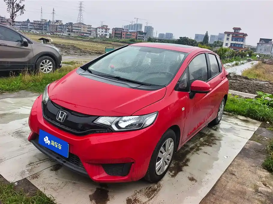 Honda Fit 2017 — фото 1
