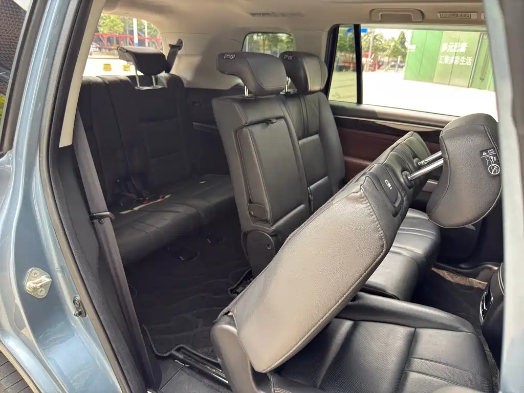 GAC Motor Trumpchi GS8 2019 — фото 12