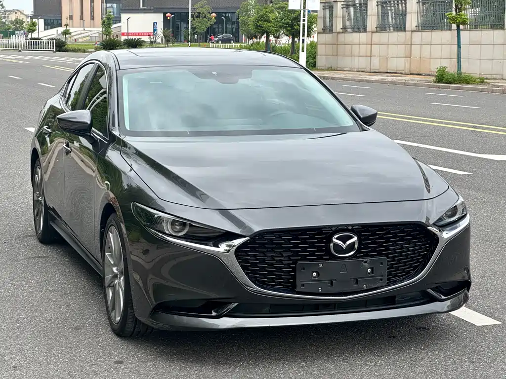 Mazda 3 Axela 2020