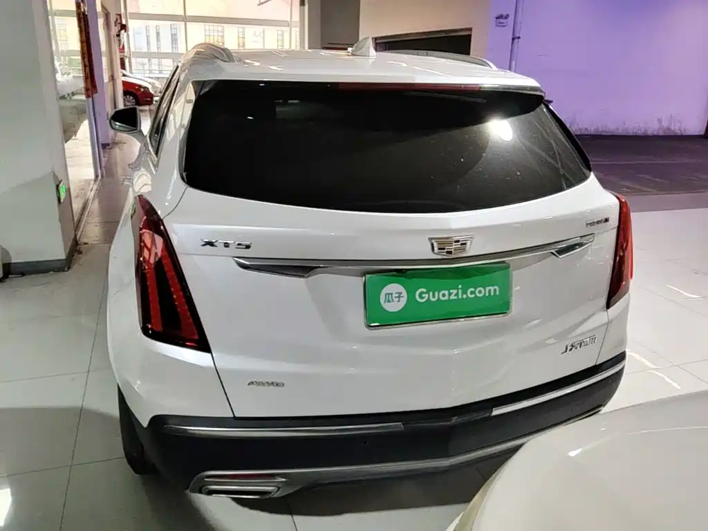 Cadillac XT5 2020 — фото 6