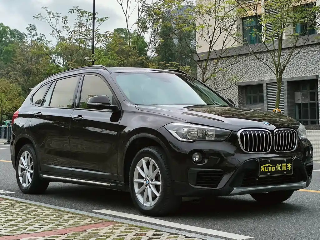 BMW X1 2017 — фото 11