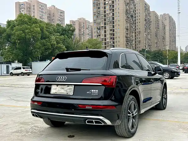 Audi Q5L 2024
