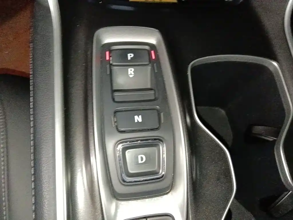 Honda Accord 2023 — фото 15