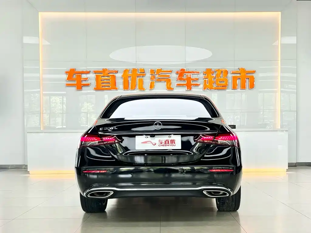 Mercedes-Benz E-Class 2021