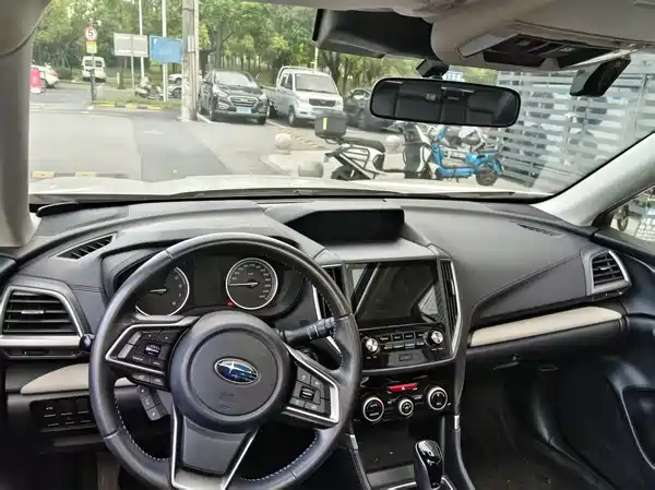 Subaru Forester 2023